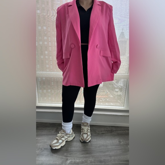 Pretty Little Thing Candy Pink Woven Button Sleeve Detail Blazer - Picture 5 of 9